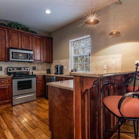Two Bedroom Villa In The Heart Of Branson! Eksteriør bilde
